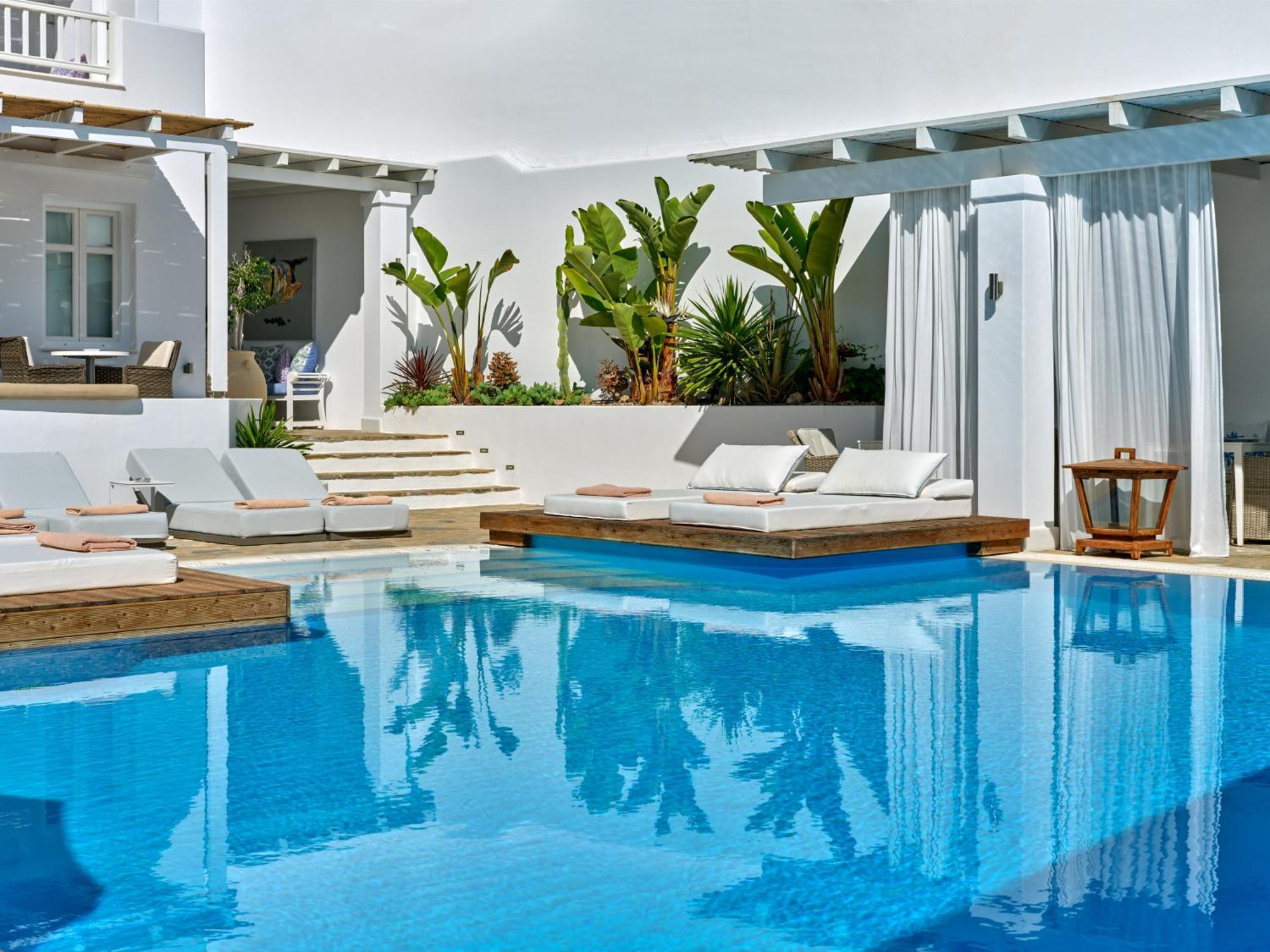 Stelia Mare Boutique Naousa (Paros)
